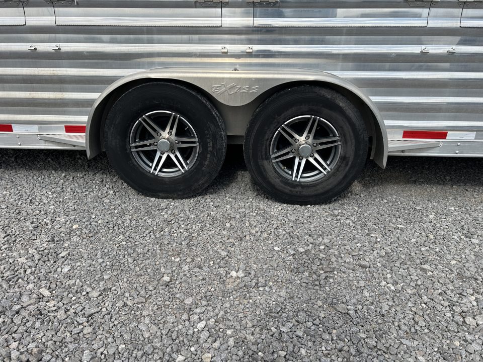 Used 2023 Exiss Exhibitor 9317