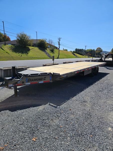 New 2027 Diamond C DET210 DECK OVER POWER TILT TRAILER WITH REMOTE ** ABS BRAKES** SOLAR CHARGER HYDRO JACK