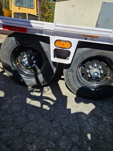 New 2027 Diamond C DET210 POWER DECK OVER TILT TRAILER **ABS BRAKES** HYDRO JACK, SOLAR CHARGER
