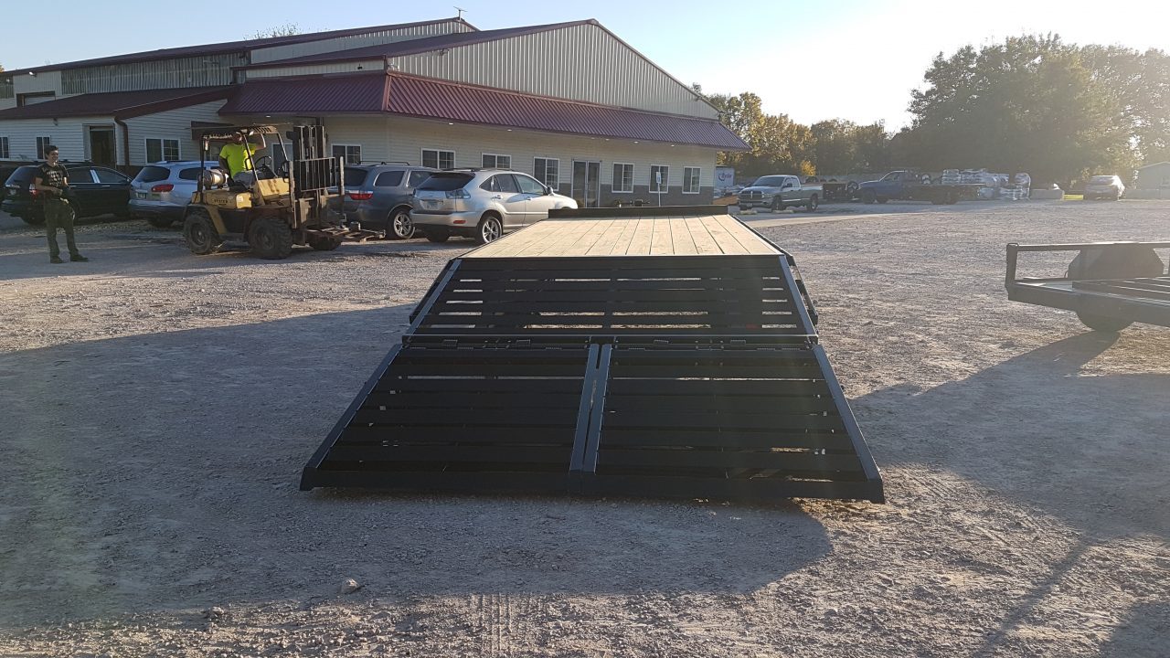 New 2027 Midsota FBGD 102x24 14K Deckover Trailer