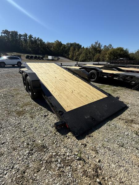 New 2027 Diamond C HDT 207 22’ Tilt Trailer, PACESETTER EDITION, FORK HOLDERS, HEAVY FENDERS, 15.5K GVWR