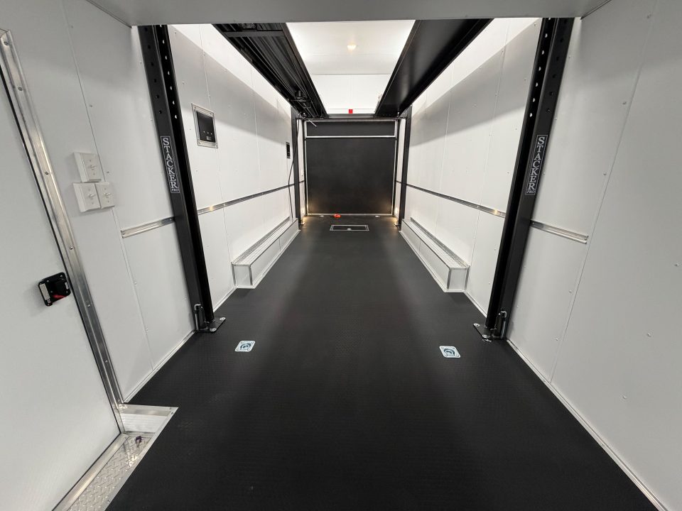 New 2027 8.5X28 TEAM SPIRIT STACKER