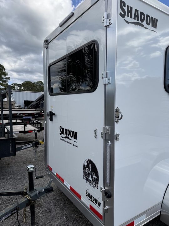 New 2027 Shadow 3-Horse Bumper Pull Slant Trailer – White with Drop-Down Windows Horse Trailer