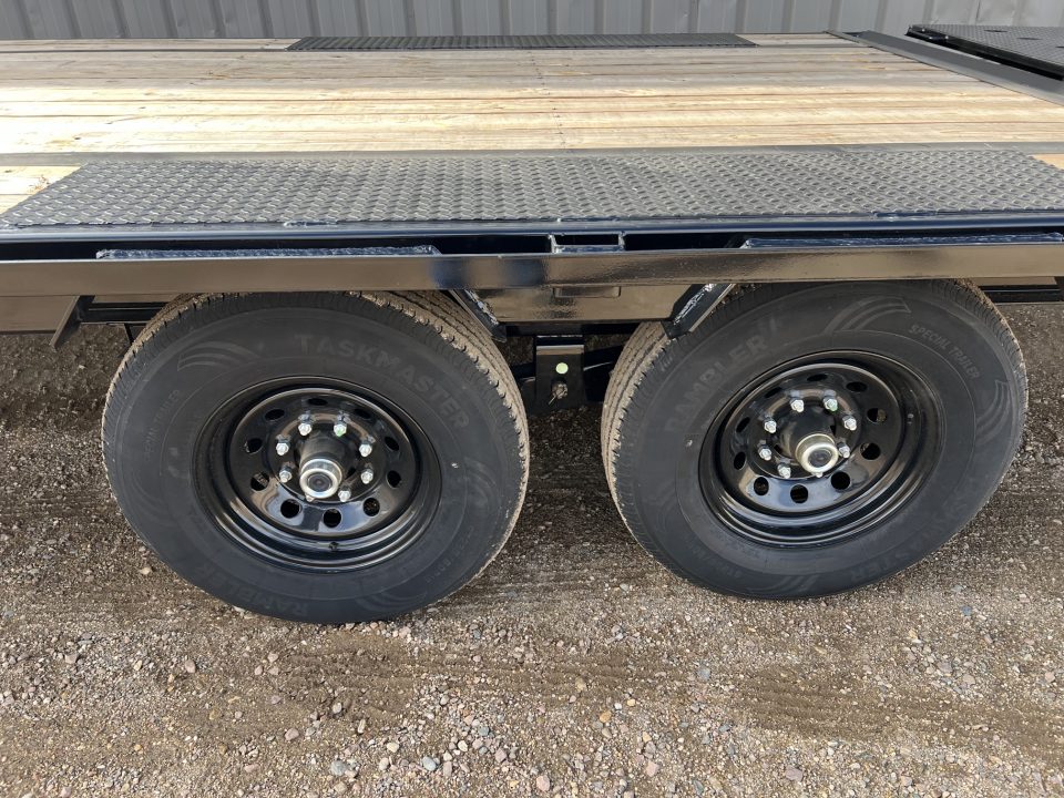 New 2027 PJ Trailers 25' Quest LQ Gooseneck Flatbed Trailer