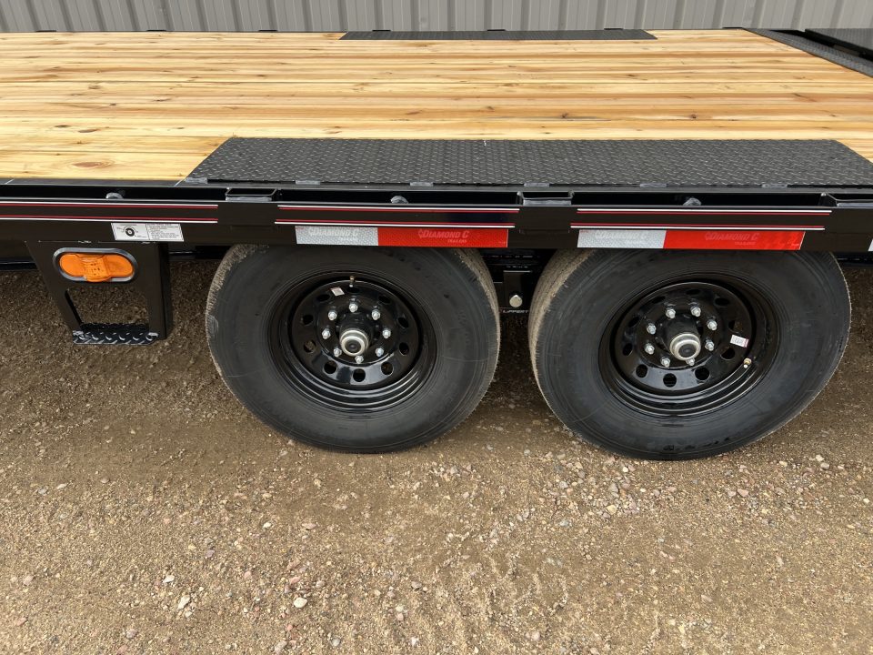 New 2027 Diamond C Trailers 24' Deckover DEC Equipment Trailer