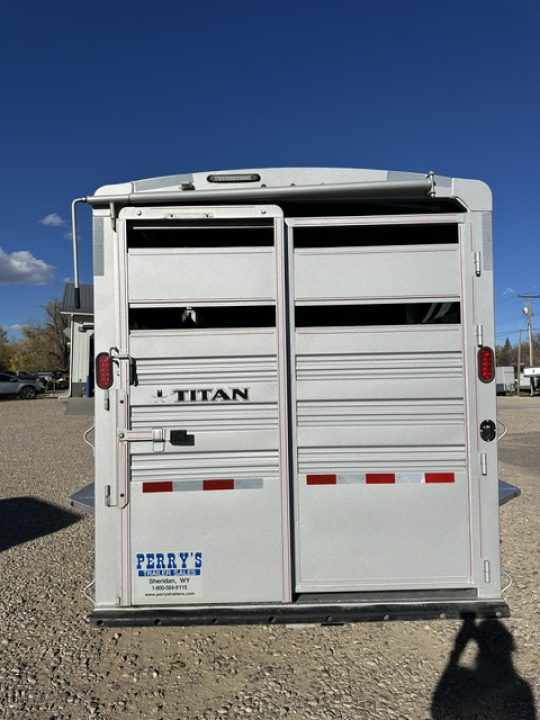Used 2023 Titan 24' Combo