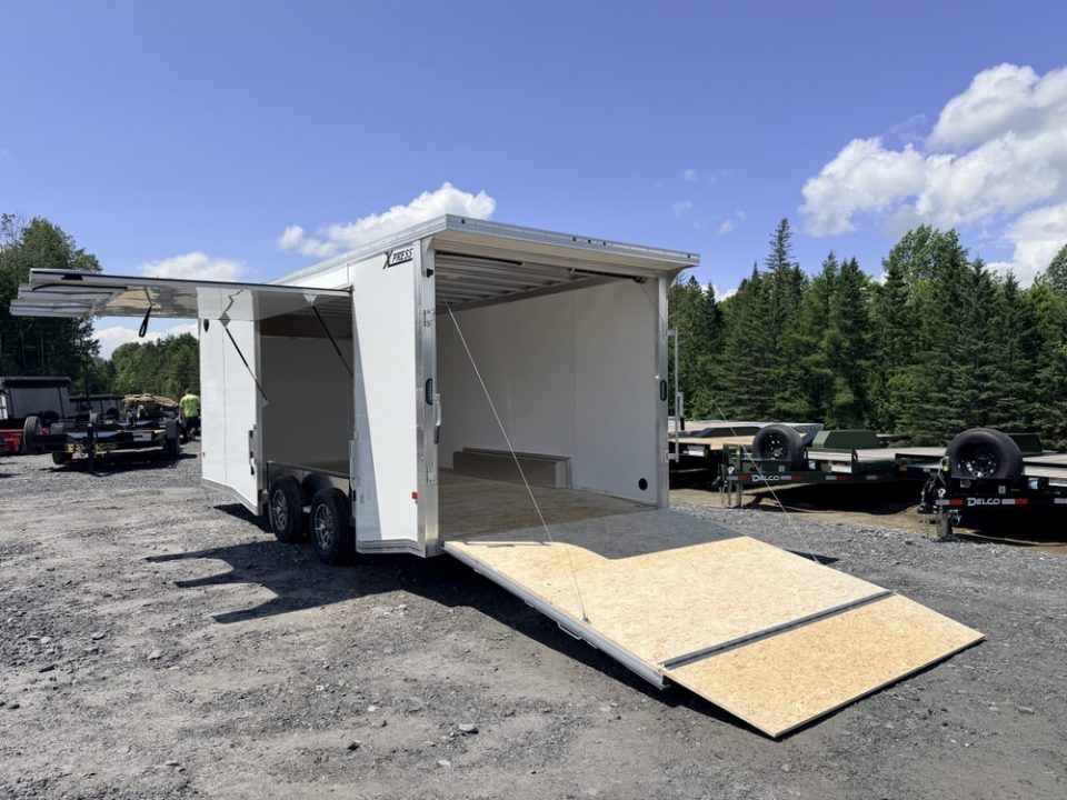 New 2027 Xpress Trailers XPRESS 8.5X20-IF CH Cargo / Enclosed Trailer