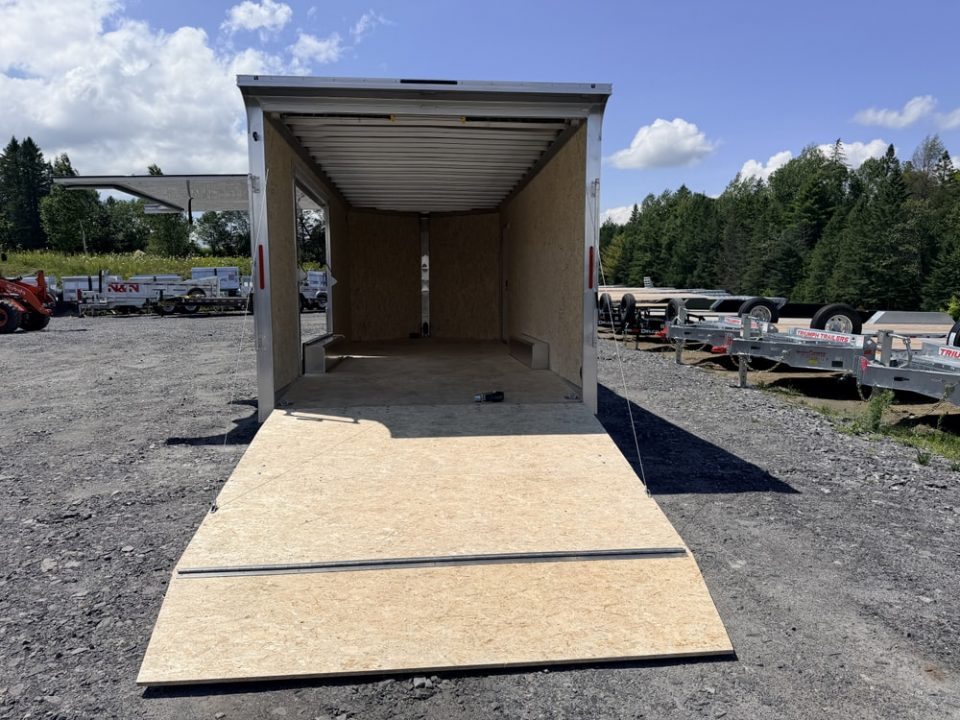 New 2027 Xpress Trailers XPRESS 8.5X20-IFCH XLT PRO Cargo / Enclosed Trailer