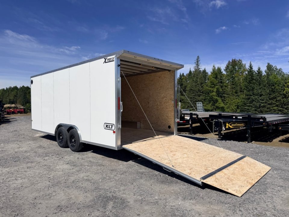 New 2027 Xpress Trailers XPRESS8.5x20-IFCHXLT Cargo / Enclosed Trailer