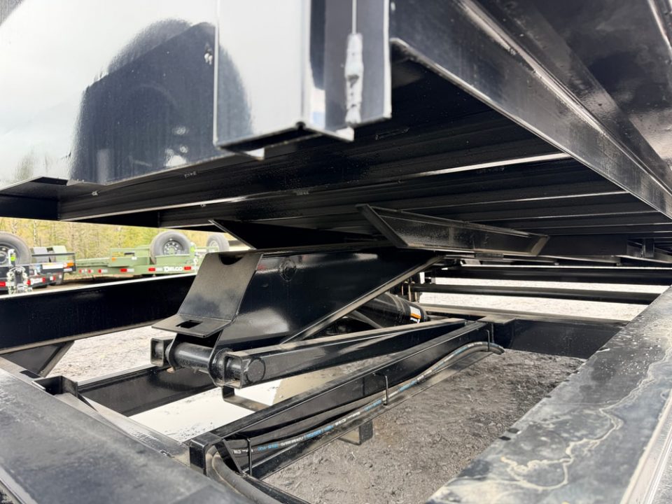 New 2027 Delco Trailers D314 Dump Trailer