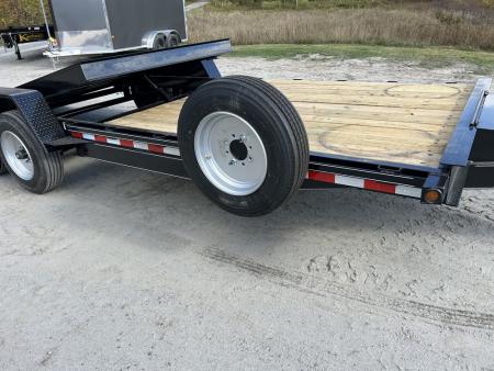New 2026 Kaufman Trailers FDWT-8K-22D Equipment Trailer