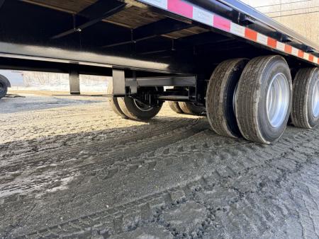 New 2026 Kaufman Trailers FHPP-12K-25D Equipment Trailer