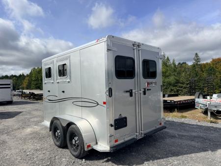 New 2027 Frontier Trailers STRID2HBP Horse Trailer