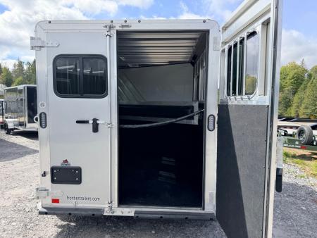 New 2027 Frontier Trailers STRID2HBP Horse Trailer