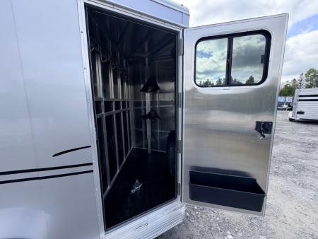 New 2027 Frontier Trailers STRID2HBP Horse Trailer