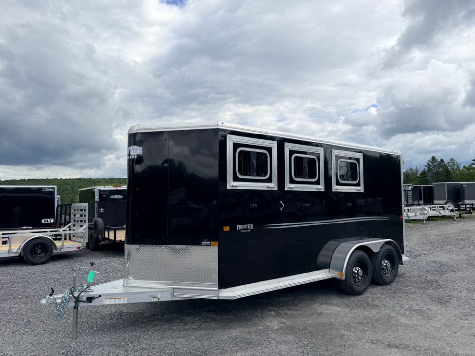 New 2027 Frontier Trailers STRID3HBP Horse Trailer
