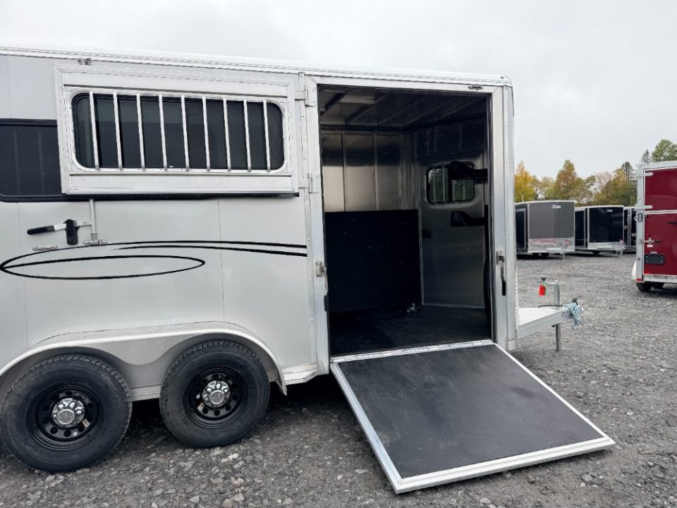 New 2027 Frontier Trailers FASTTRACKBP Horse Trailer