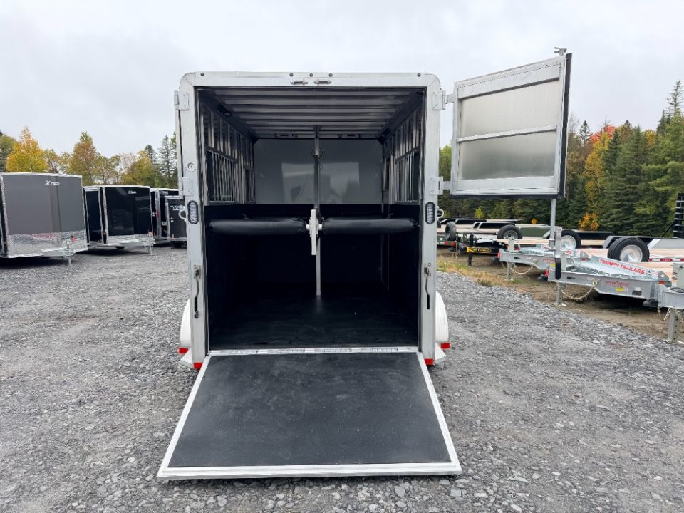 New 2027 Frontier Trailers AMB59LITEBP Horse Trailer
