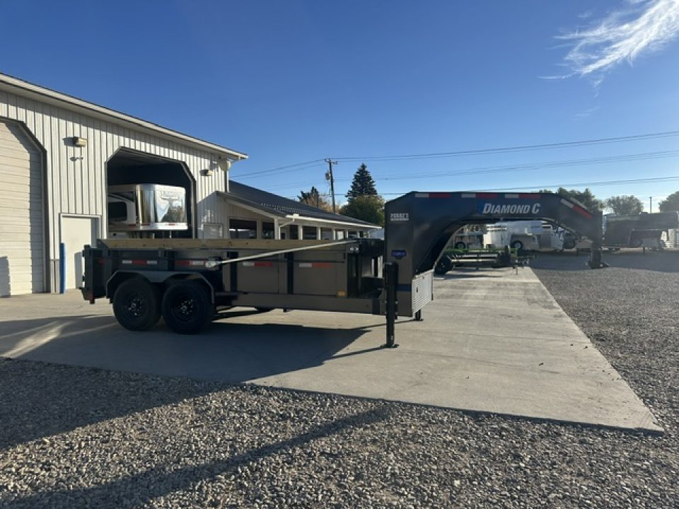 New 2027 Diamond C 14' GN Dump Box