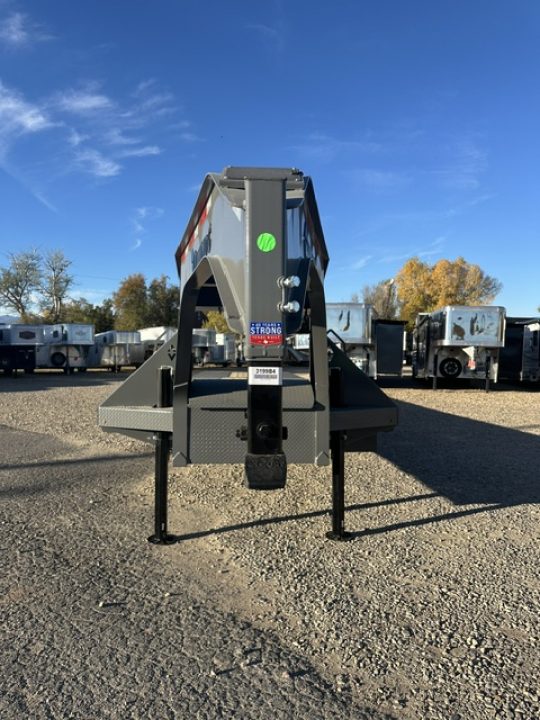 New 2027 Diamond C 35' FMAX