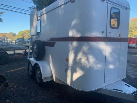 Used 1989 Classic 2h Thorobred Horse Trailer
