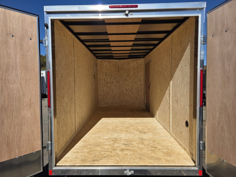 New 2027 Look Trailers ST DLX 7X16 7K - BARN DOORS Cargo / Enclosed Trailer