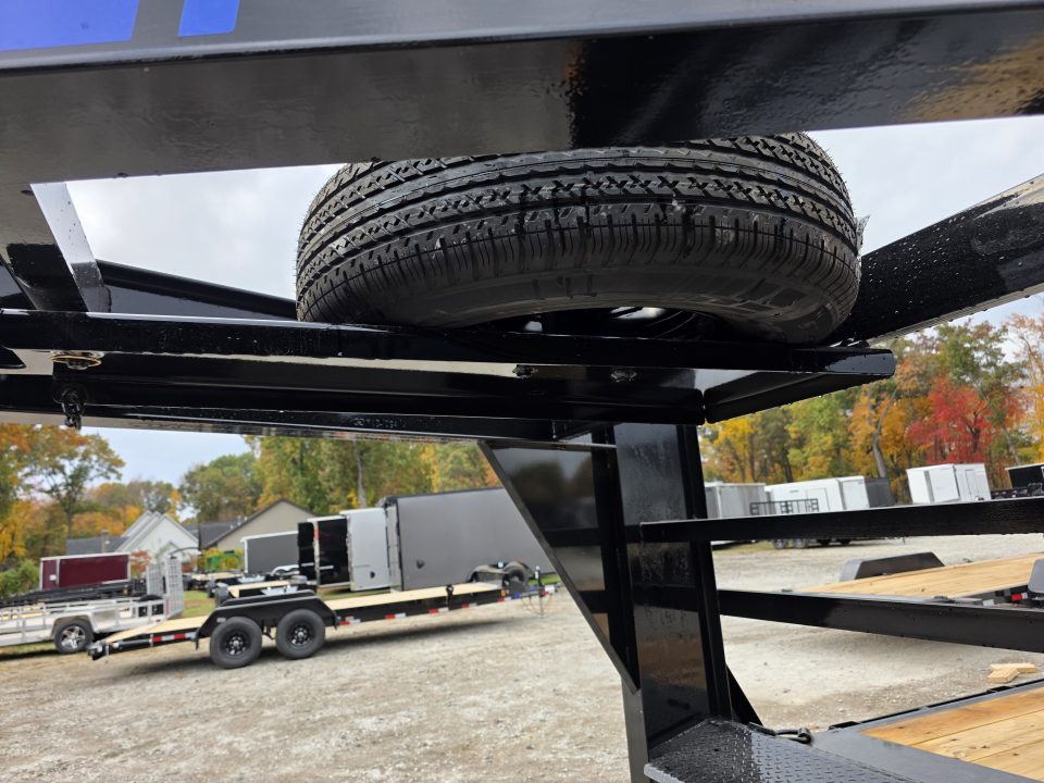 New 2027 Load Trail 83" x 26' Gooseneck Tandem Axle Rapid Loader Tilt Deck 14k gvwr 83X26 Gooseneck full tilt