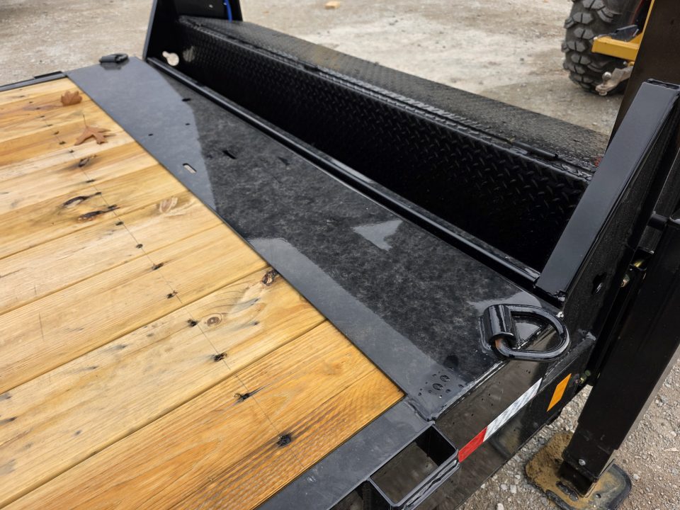 New 2027 Load Trail 83" x 26' Gooseneck Tandem Axle Rapid Loader Tilt Deck 14k gvwr 83X26 Gooseneck full tilt