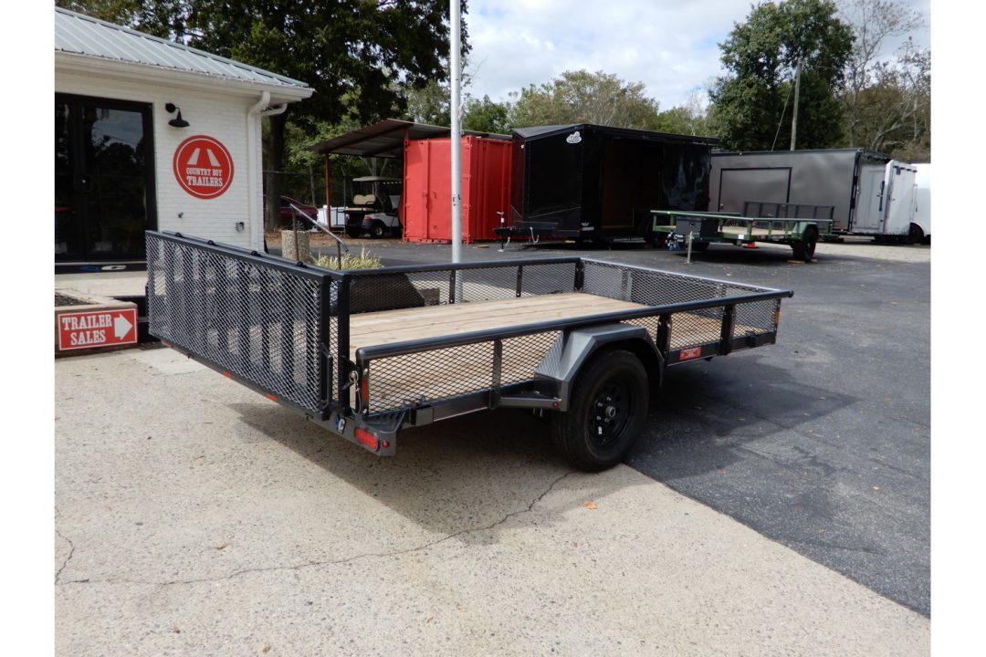 New 2026 Diamond C 83x14' Utility, Bi-fold Tailgate, PSA135