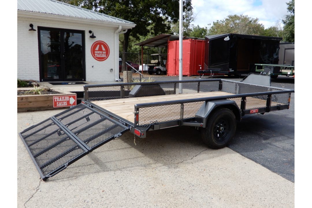 New 2026 Diamond C 83x14' Utility, Bi-fold Tailgate, PSA135