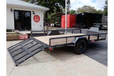 New 2026 Diamond C 83x14' Utility, Bi-fold Tailgate, PSA135