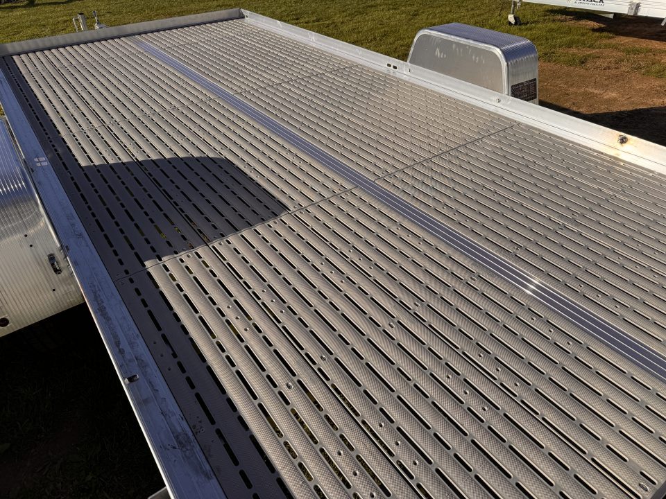 2027 Bear Track photo 5