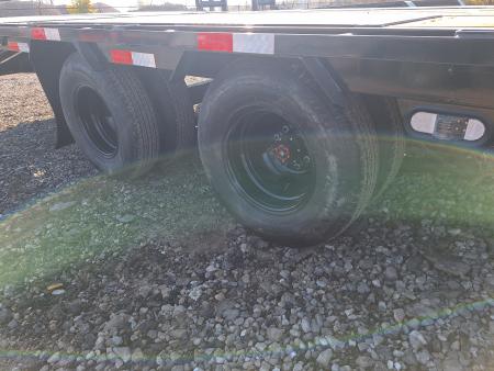 New 2027 Load Trail 102x32 24K Low Pro Gooseneck Deck Over Trailer