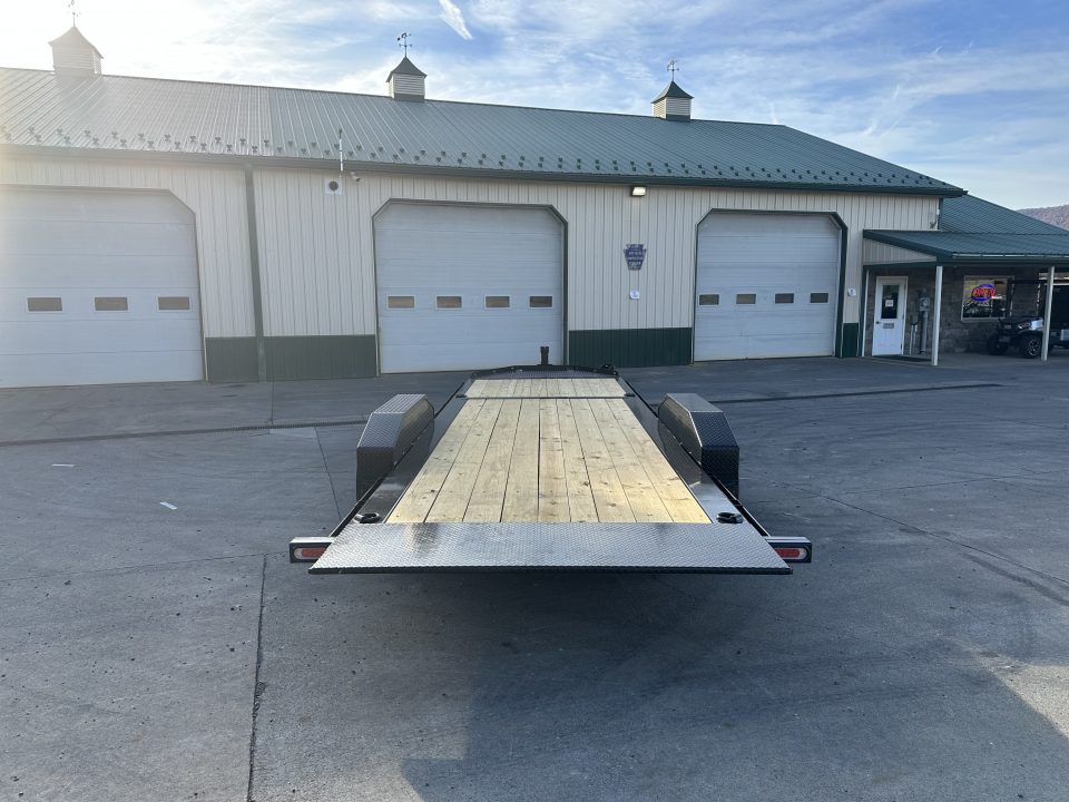 New 2027 Diamond C Trailers HDT 208 Tilt Trailer