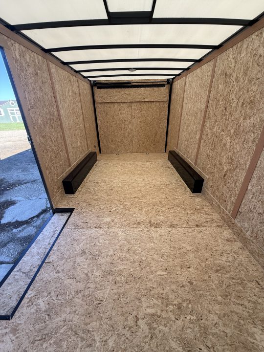 New 2027 Discovery Trailers 8.5x16 Cargo / Enclosed Trailer