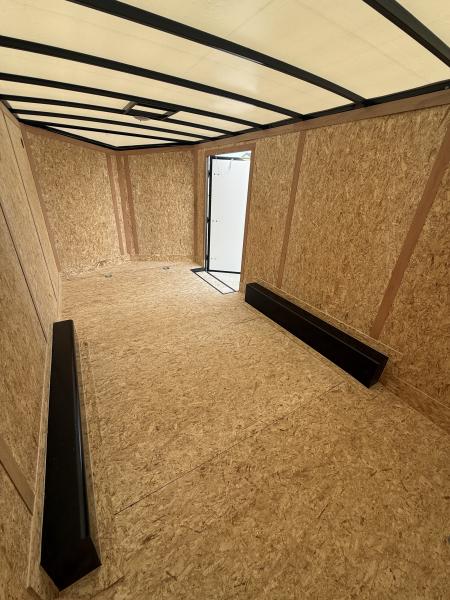New 2027 Discovery Trailers 8.5x16 Cargo / Enclosed Trailer