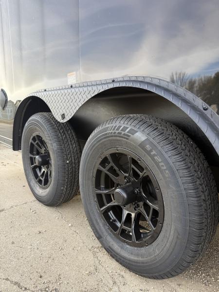 New 2027 Discovery Trailers 8.5x14 Cargo / Enclosed Trailer