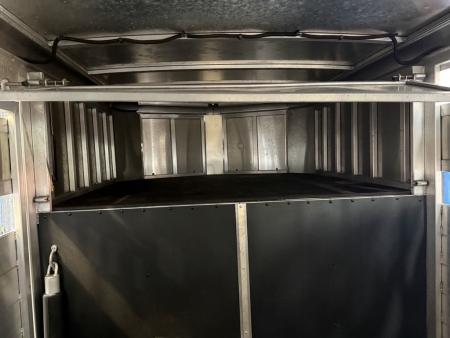 Used 2021 Shadow 5 Horse Blue Gooseneck Horse Trailer with Awning & Exterior Lights Horse Trailer