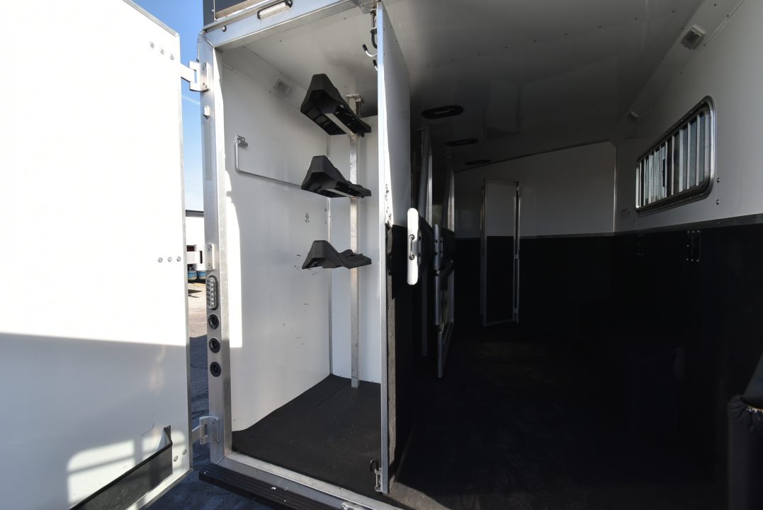 Used 2022 Lakota 8311 Colt Horse Trailer