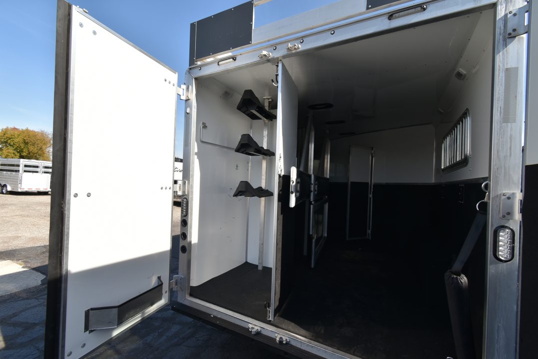 Used 2022 Lakota 8311 Colt Horse Trailer