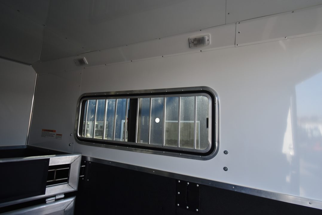 Used 2022 Lakota 8311 Colt Horse Trailer