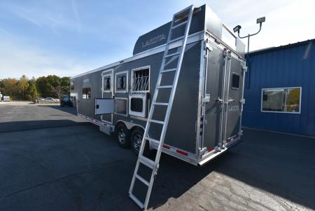 Used 2022 Lakota 8311 Colt Horse Trailer