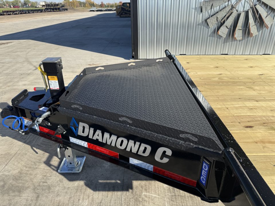 New 2027 Diamond C Trailers DEC208-24 Deckover Trailer