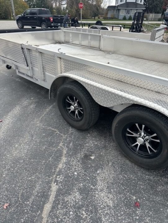 Used 2025 Rugged Terrain PP 81.5X18 TA