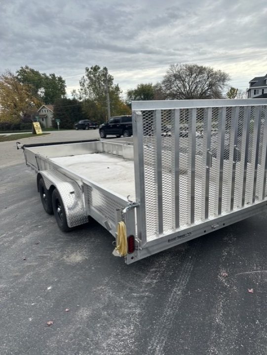 Used 2025 Rugged Terrain PP 81.5X18 TA