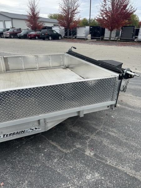 Used 2025 Rugged Terrain PP 81.5X18 TA