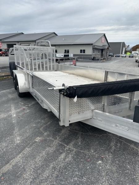 Used 2025 Rugged Terrain PP 81.5X18 TA