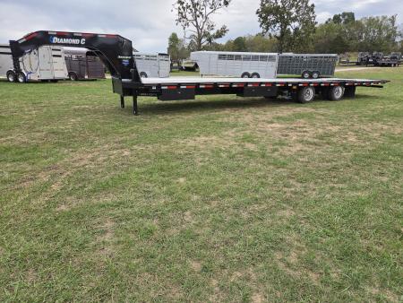 New 2027 Diamond C 102X40 FMAX216 AIR RIDE GOOSENECK W/HYDROTAIL HYDROJACKS & ALUMINUM FLOOR