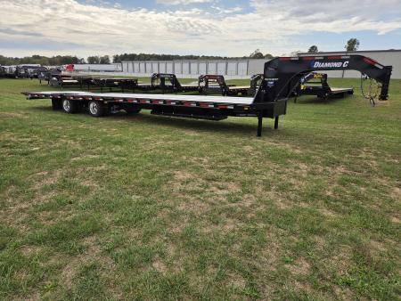 New 2027 Diamond C 102X40 FMAX216 AIR RIDE GOOSENECK W/HYDROTAIL HYDROJACKS & ALUMINUM FLOOR