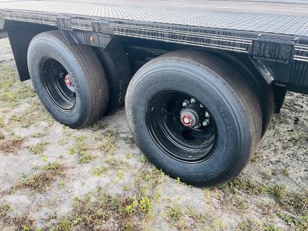 New 2026 DP Platinum Star 102 x 32 Gooseneck 26k Deckover Trailer